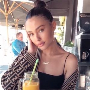 Are You Am I Black Miku Tank